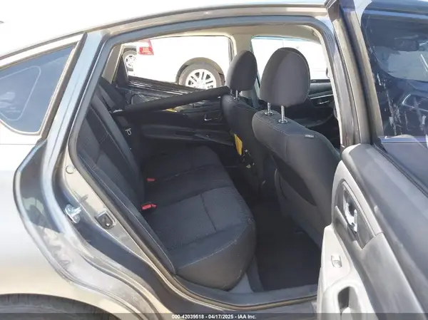 1N4AL3AP4HN325831 2017 NISSAN ALTIMA - Image 8