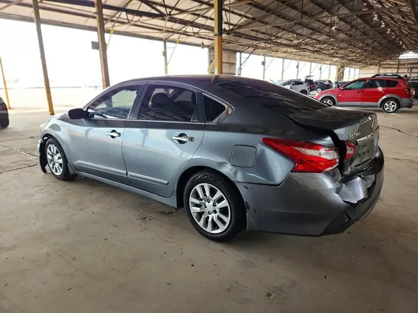 1N4AL3AP4HN326087 2017 NISSAN ALTIMA - Image 2