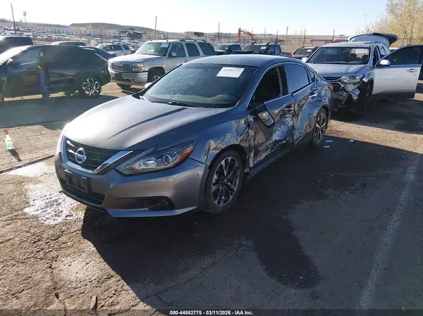 1N4AL3AP4HN326624 2017 NISSAN ALTIMA - Image 2