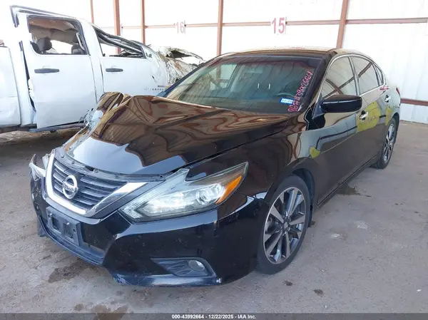 1N4AL3AP4HN326980 2017 NISSAN ALTIMA - Image 2