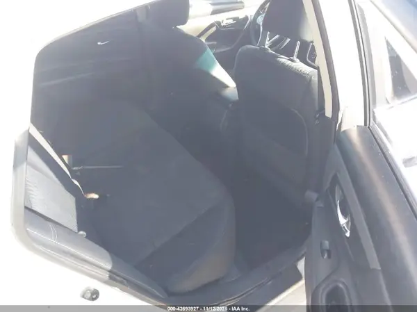 1N4AL3AP4HN327031 2017 NISSAN ALTIMA - Image 8