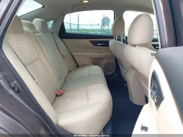 1N4AL3AP4HN328583 2017 NISSAN ALTIMA - Image 8