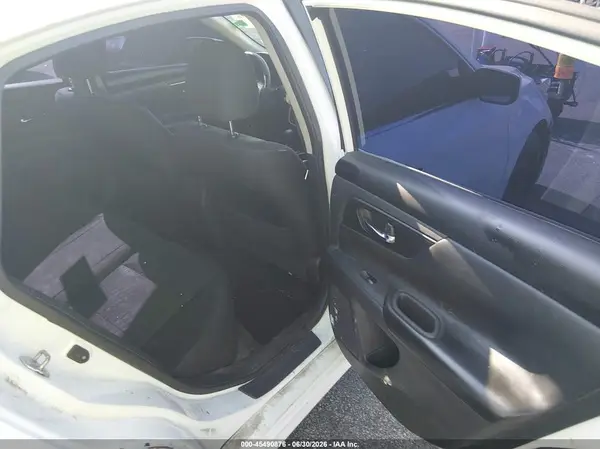 1N4AL3AP4HN331659 2017 NISSAN ALTIMA - Image 8