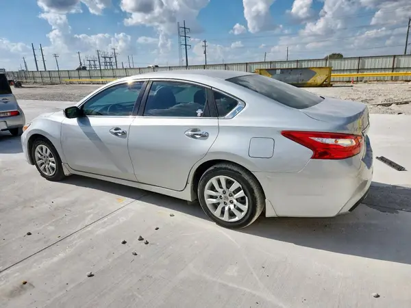 1N4AL3AP4HN331712 2017 NISSAN ALTIMA - Image 2