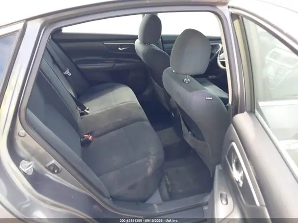 1N4AL3AP4HN331855 2017 NISSAN ALTIMA - Image 8