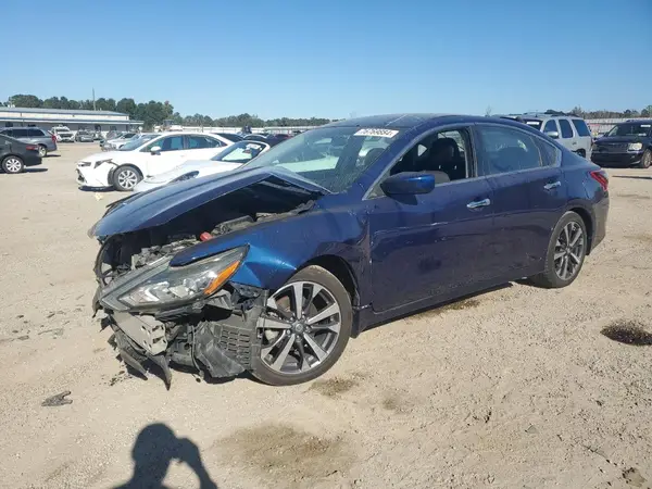 1N4AL3AP4HN343424 2017 NISSAN ALTIMA - Image 1