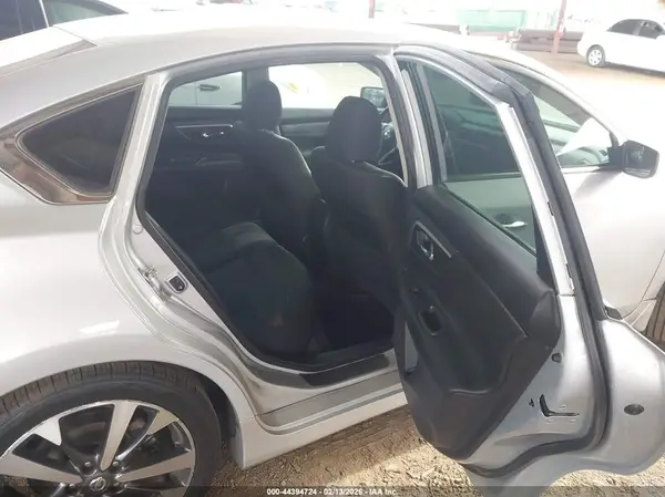 1N4AL3AP4HN344251 2017 NISSAN ALTIMA - Image 8