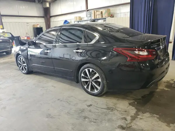 1N4AL3AP4HN344444 2017 NISSAN ALTIMA - Image 2