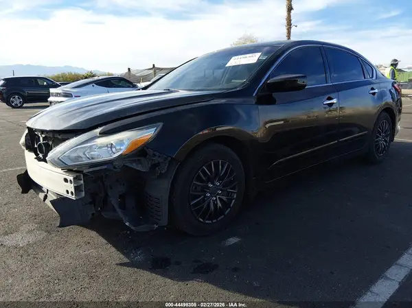 1N4AL3AP4HN345254 2017 NISSAN ALTIMA - Image 2