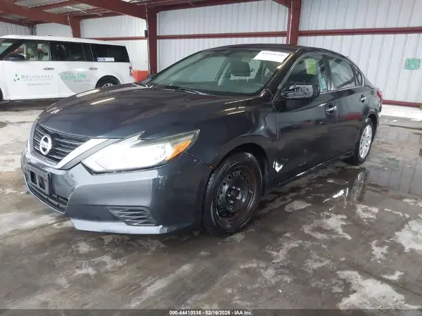 1N4AL3AP4HN346212 2017 NISSAN ALTIMA - Image 2