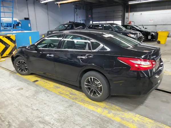 1N4AL3AP4HN347926 2017 NISSAN ALTIMA - Image 2