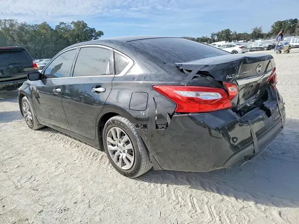 1N4AL3AP4HN349062 2017 NISSAN ALTIMA - Image 2