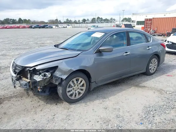1N4AL3AP4HN349353 2017 NISSAN ALTIMA - Image 2