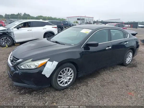 1N4AL3AP4HN349370 2017 NISSAN ALTIMA - Image 2