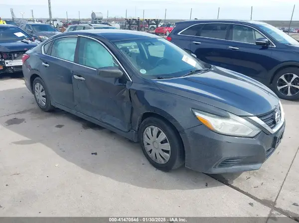 1N4AL3AP4HN351331 2017 NISSAN ALTIMA - Image 1