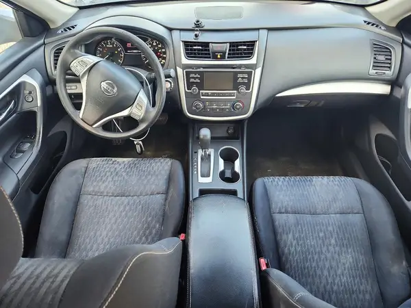 1N4AL3AP4HN352849 2017 NISSAN ALTIMA - Image 8
