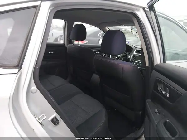 1N4AL3AP4HN353029 2017 NISSAN ALTIMA - Image 8