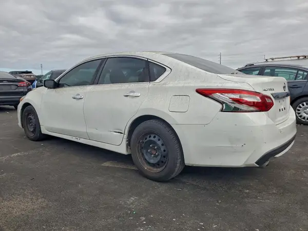 1N4AL3AP4HN353967 2017 NISSAN ALTIMA - Image 2
