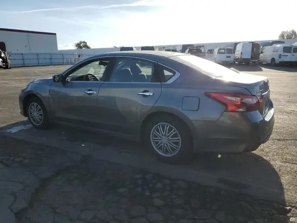 1N4AL3AP4HN354102 2017 NISSAN ALTIMA - Image 2