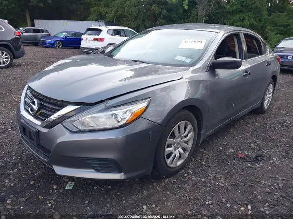 1N4AL3AP4HN357582 2017 NISSAN ALTIMA - Image 2