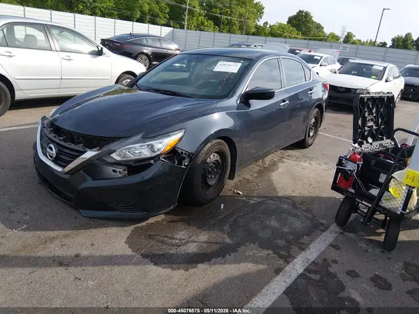 1N4AL3AP4HN357856 2017 NISSAN ALTIMA - Image 2