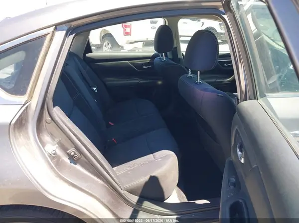 1N4AL3AP4HN358621 2017 NISSAN ALTIMA - Image 8