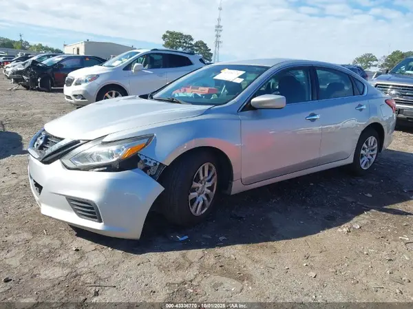 1N4AL3AP4HN358991 2017 NISSAN ALTIMA - Image 2