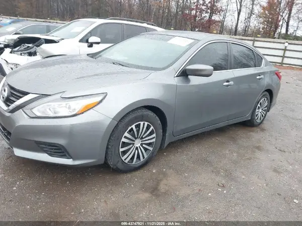 1N4AL3AP4HN359753 2017 NISSAN ALTIMA - Image 2