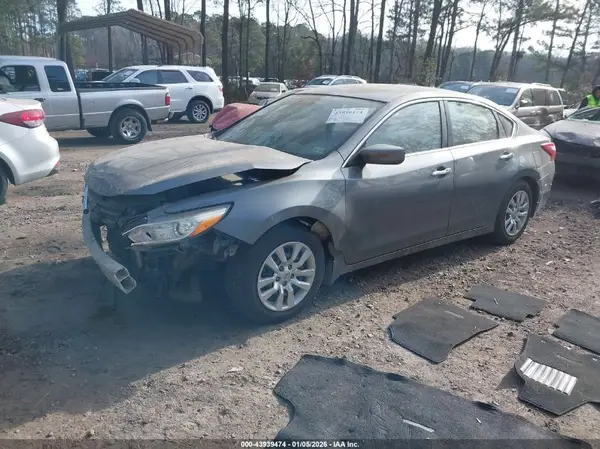 1N4AL3AP4HN360935 2017 NISSAN ALTIMA - Image 2