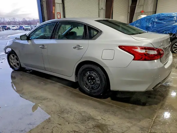 1N4AL3AP4HN363348 2017 NISSAN ALTIMA - Image 2