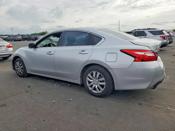 1N4AL3AP4HN364063 2017 NISSAN ALTIMA - Image 2