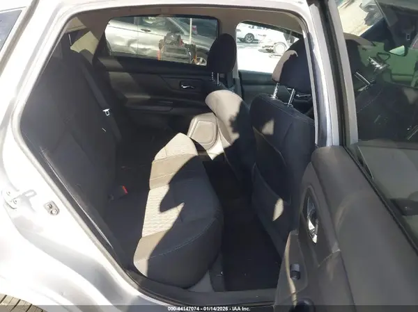 1N4AL3AP4HN366122 2017 NISSAN ALTIMA - Image 8