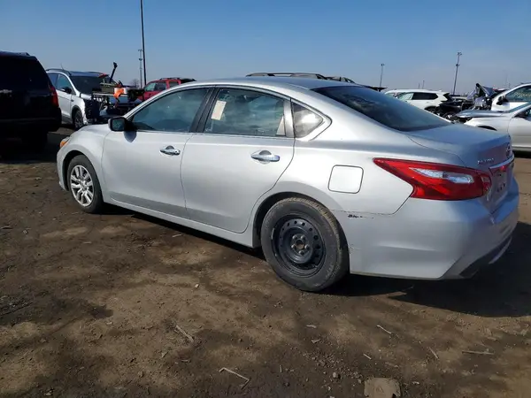 1N4AL3AP4HN366962 2017 NISSAN ALTIMA - Image 2
