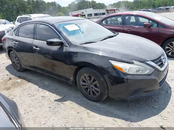 1N4AL3AP4JC102609 2018 NISSAN ALTIMA - Image 1