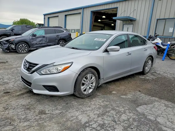 1N4AL3AP4JC103212 2018 NISSAN ALTIMA - Image 1