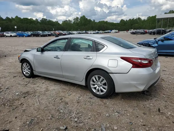 1N4AL3AP4JC104084 2018 NISSAN ALTIMA - Image 2
