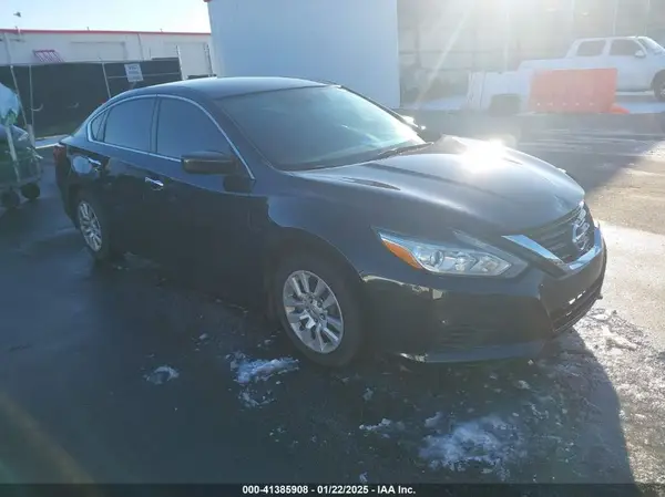 1N4AL3AP4JC106241 2018 NISSAN ALTIMA - Image 1