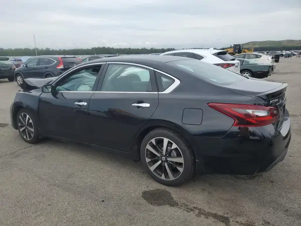 1N4AL3AP4JC107504 2018 NISSAN ALTIMA - Image 2