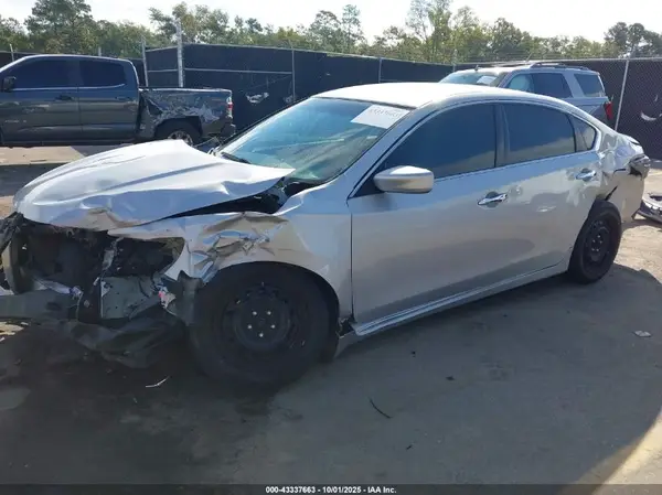 1N4AL3AP4JC109964 2018 NISSAN ALTIMA - Image 2