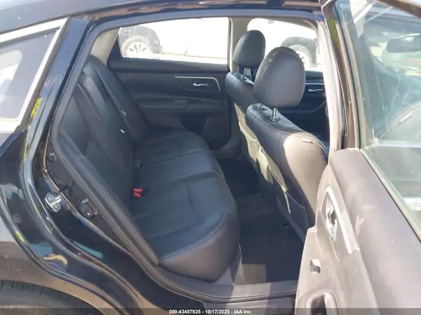 1N4AL3AP4JC110872 2018 NISSAN ALTIMA - Image 8