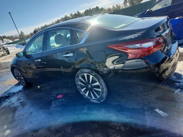 1N4AL3AP4JC112024 2018 NISSAN ALTIMA - Image 2
