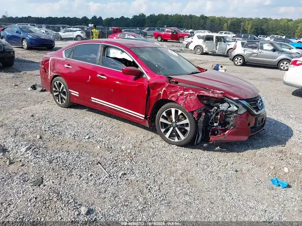 1N4AL3AP4JC114212 2018 NISSAN ALTIMA - Image 1