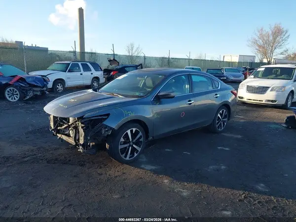 1N4AL3AP4JC114808 2018 NISSAN ALTIMA - Image 2