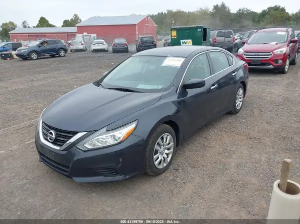 1N4AL3AP4JC117532 2018 NISSAN ALTIMA - Image 2