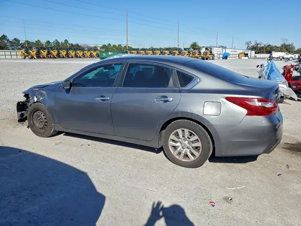 1N4AL3AP4JC118356 2018 NISSAN ALTIMA - Image 2
