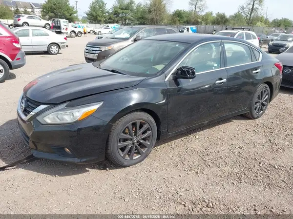 1N4AL3AP4JC119992 2018 NISSAN ALTIMA - Image 2