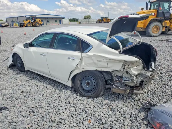 1N4AL3AP4JC120964 2018 NISSAN ALTIMA - Image 2