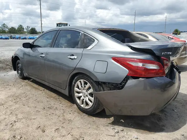 1N4AL3AP4JC121175 2018 NISSAN ALTIMA - Image 2