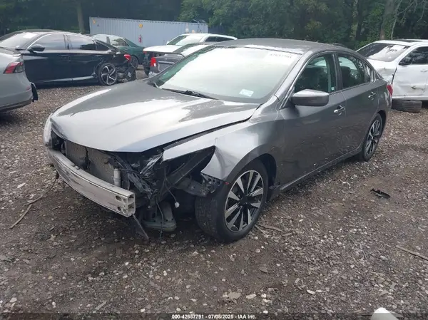 1N4AL3AP4JC121323 2018 NISSAN ALTIMA - Image 2
