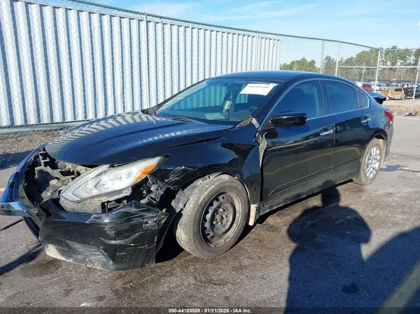 1N4AL3AP4JC121628 2018 NISSAN ALTIMA - Image 2